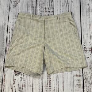Nike Golf Fit Dry Plaid Shorts Men’s Size 34 Beige Blue Check Lightweight Active
